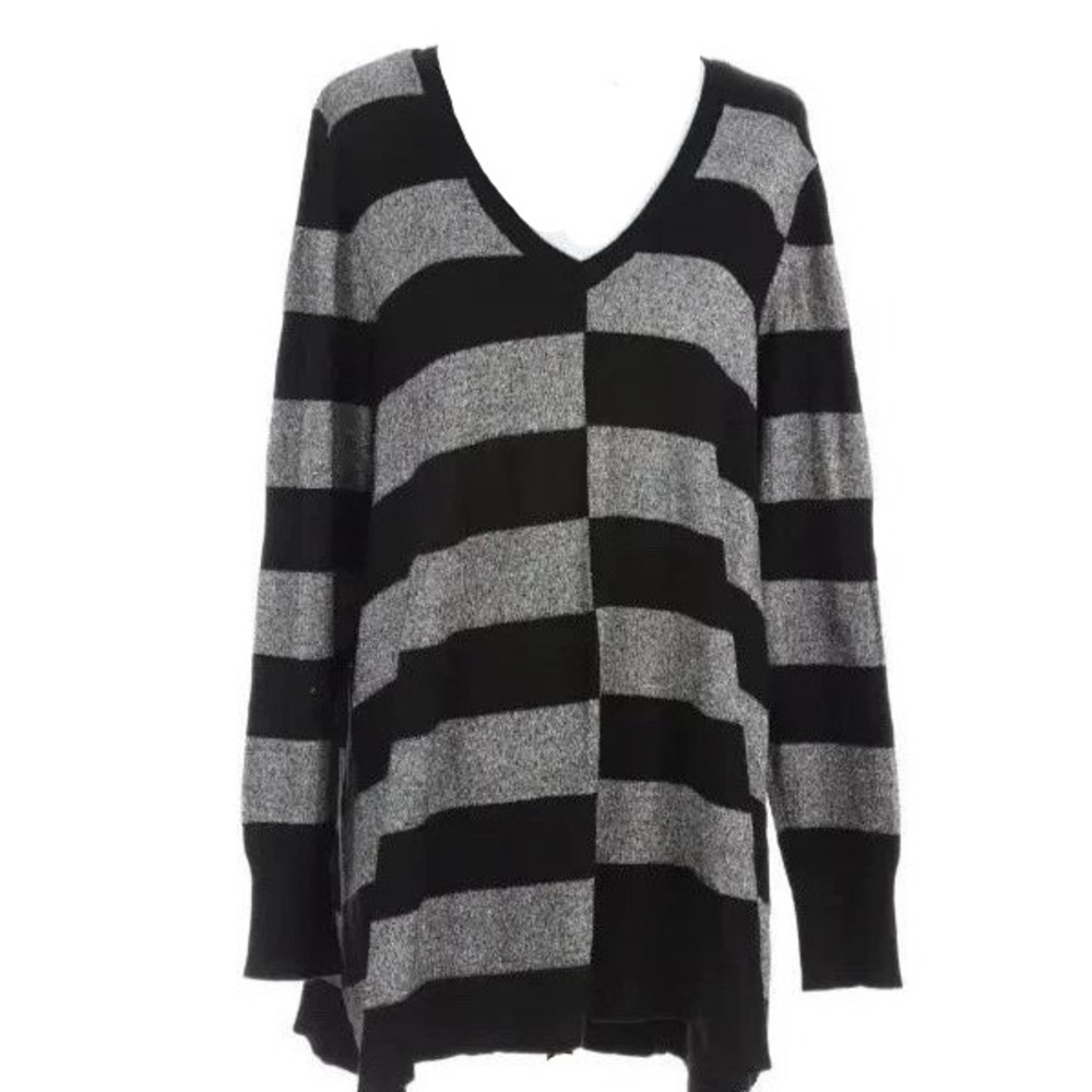 PLUS 14 16 LANE BRYANT dressy black silver offset stripe trapeze sweater festive